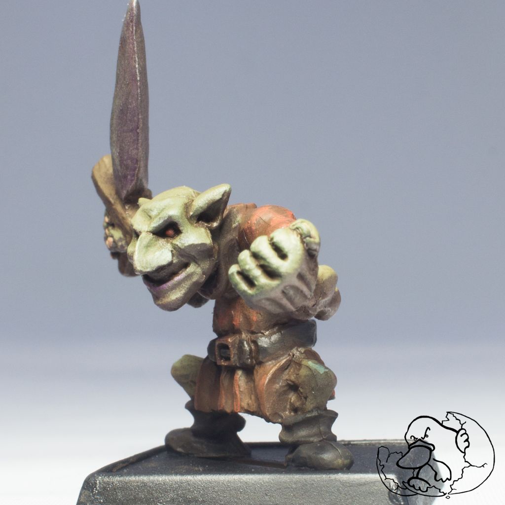 goblin minion metal painted miniature in 30mm scale for role playng games and wargames or dungeon created by el huevo del hornitorrinco